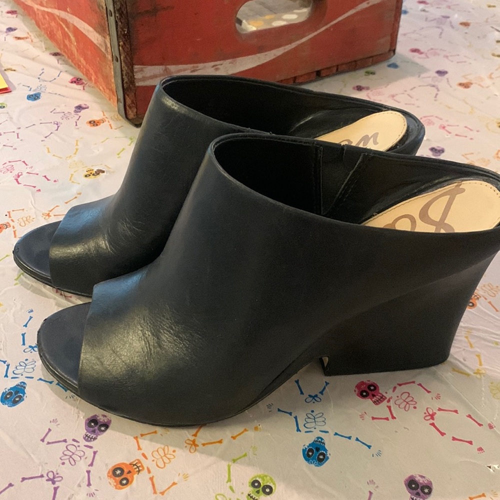 Sam Edelman black wedges